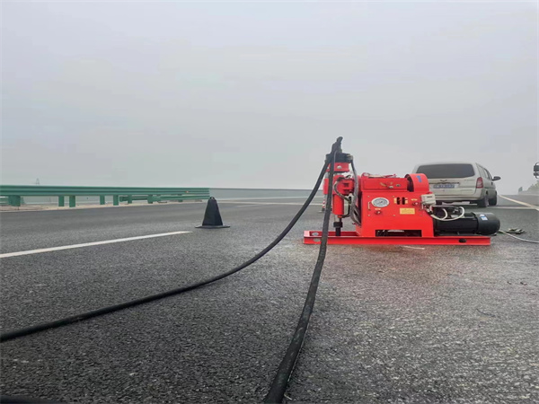 乐清马路路基路面开裂下沉注浆加固灌浆