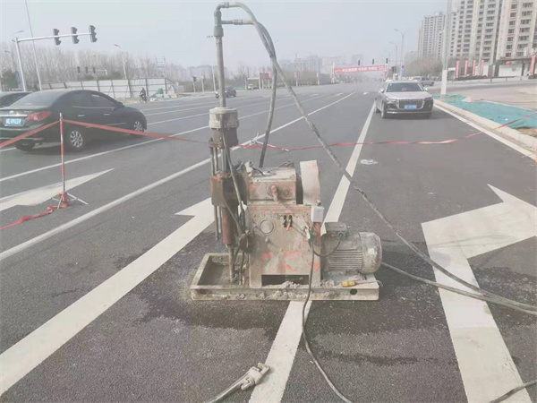 乐清公路路面下沉沉降开裂注浆加固施工